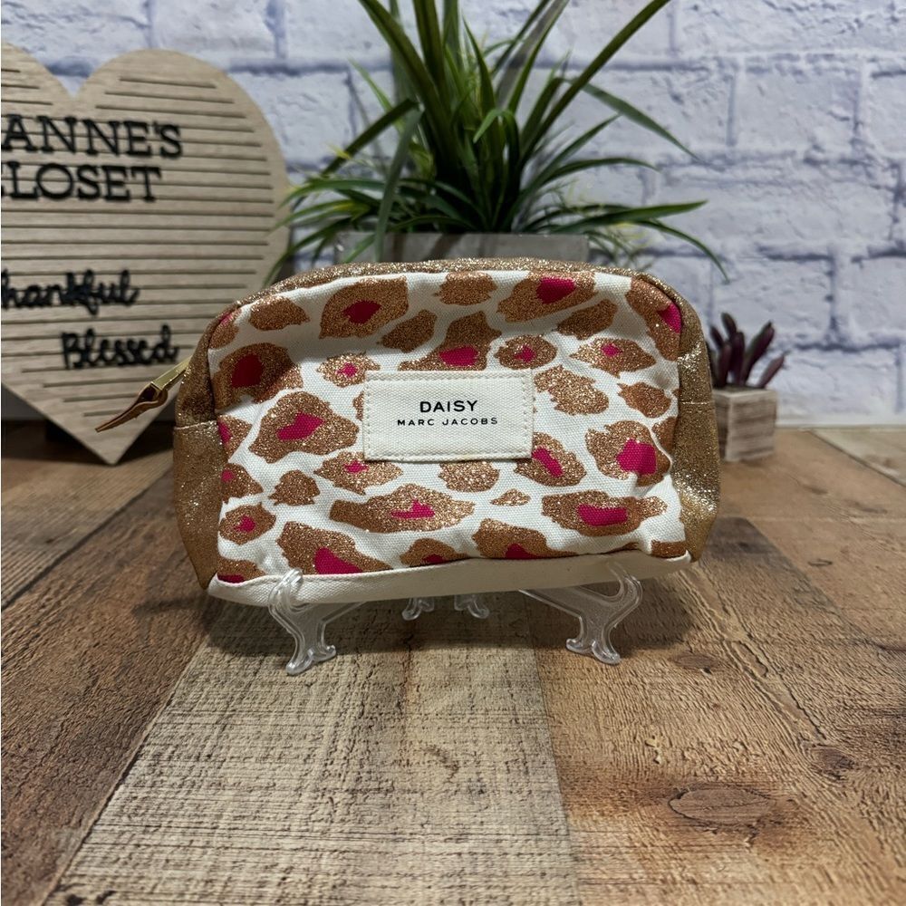 Daisy Marc Jacobs Glitter Cosmetic Bag